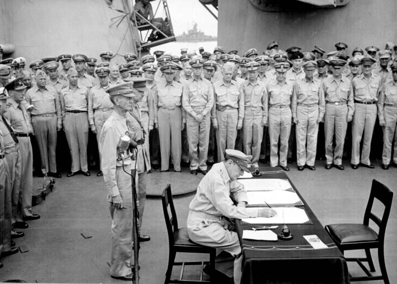La signature de la capitulation du Japon