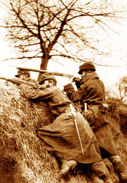 Légionnaires  au combat en décembre 1914