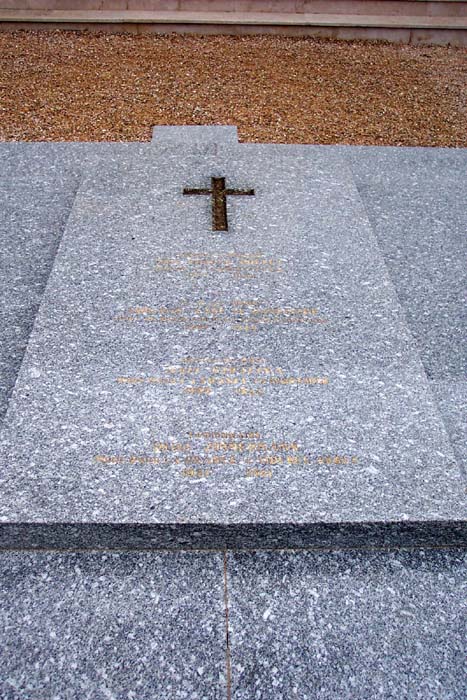 La tombe du Général Rollet à Puyloubier